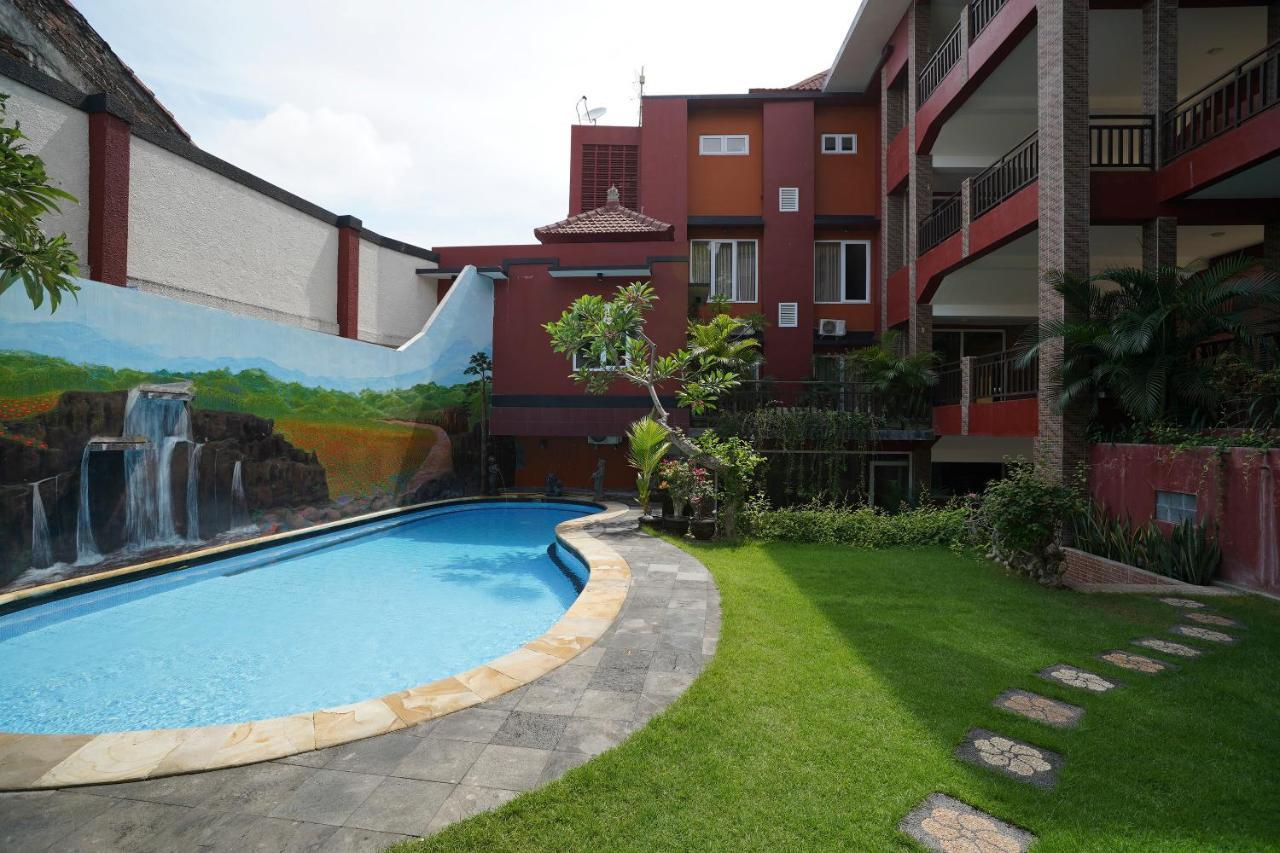 Oyo 2392 Nusa Dua Eling Inn Екстер'єр фото