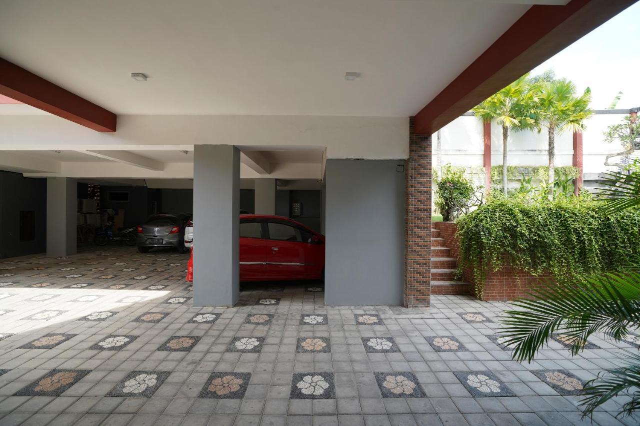 Oyo 2392 Nusa Dua Eling Inn Екстер'єр фото