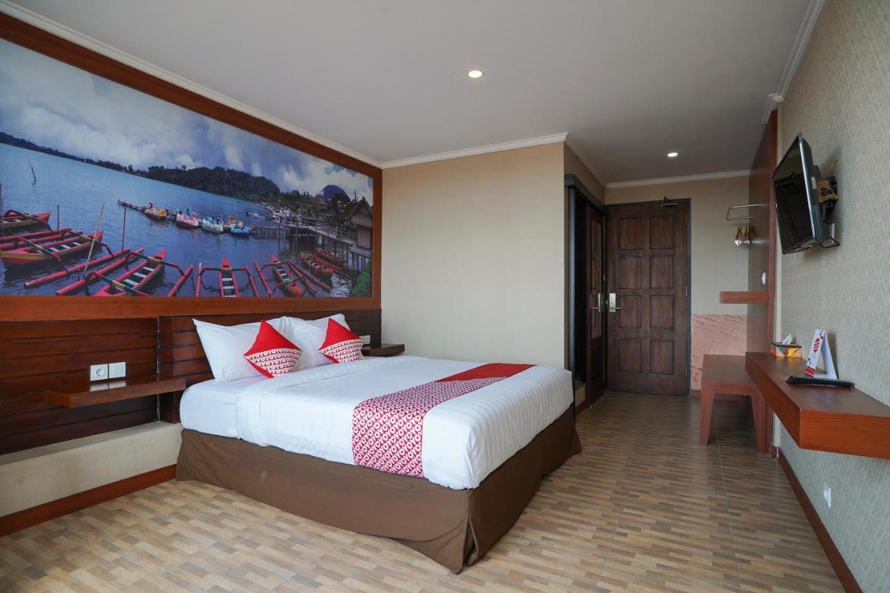 Oyo 2392 Nusa Dua Eling Inn Екстер'єр фото