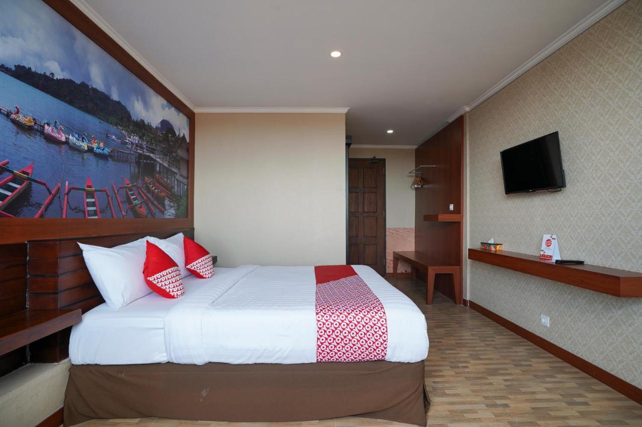 Oyo 2392 Nusa Dua Eling Inn Екстер'єр фото