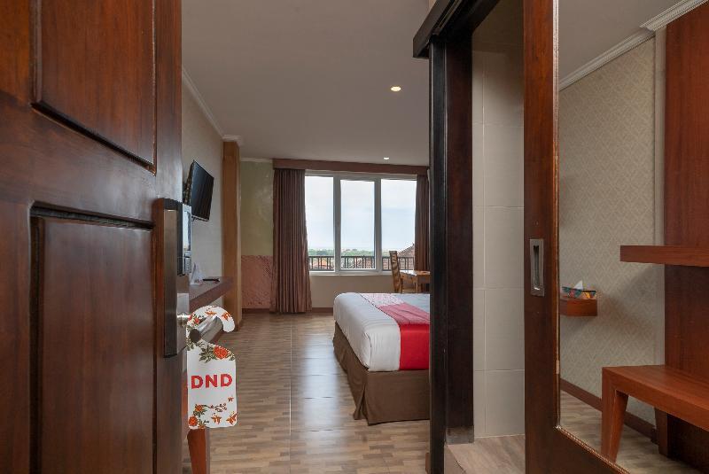 Oyo 2392 Nusa Dua Eling Inn Екстер'єр фото